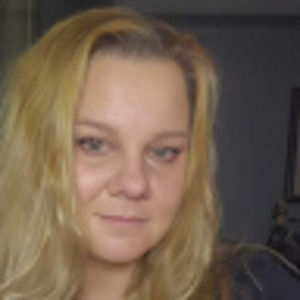 Meet your Posher, Bobbi